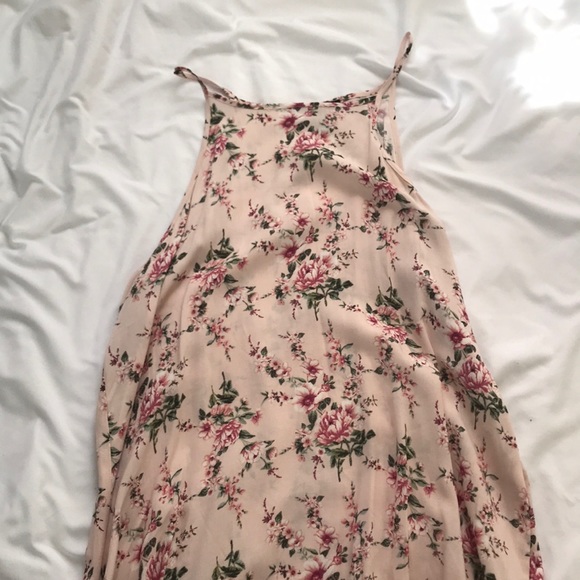 Forever 21 Dress Bundle!! 3 dresses for $5 - Picture 4 of 4